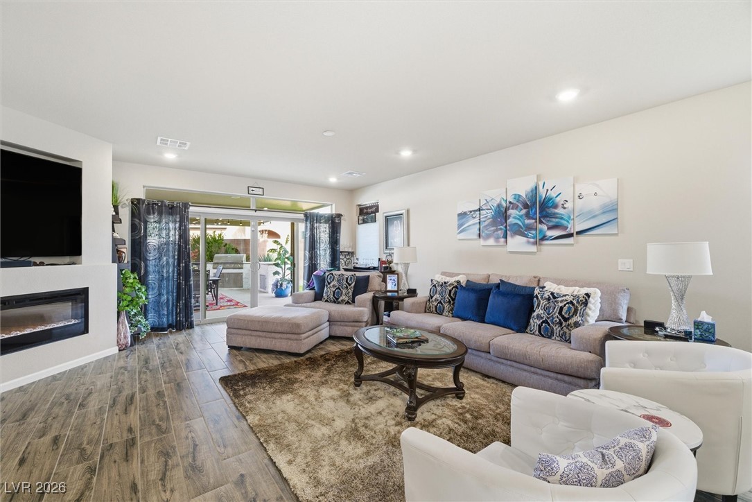 8353 Bartholomew Park Court