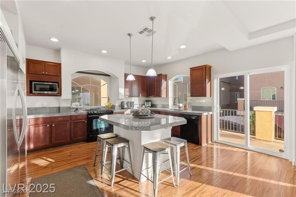 5345 Tartan Hill Avenue