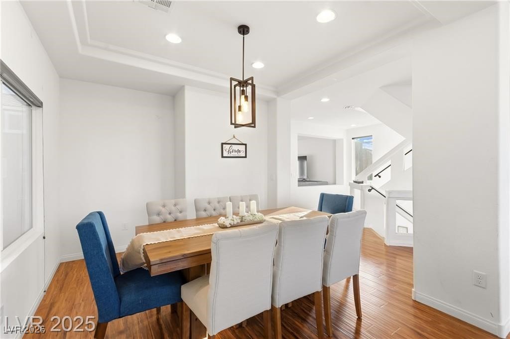 5345 Tartan Hill Avenue