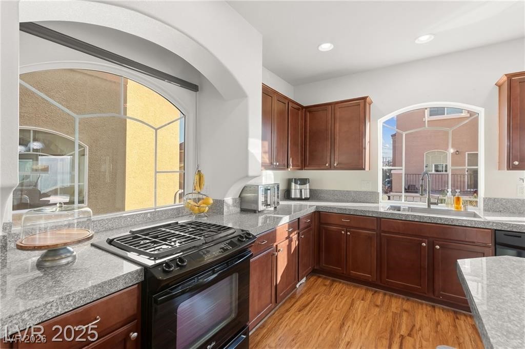 5345 Tartan Hill Avenue