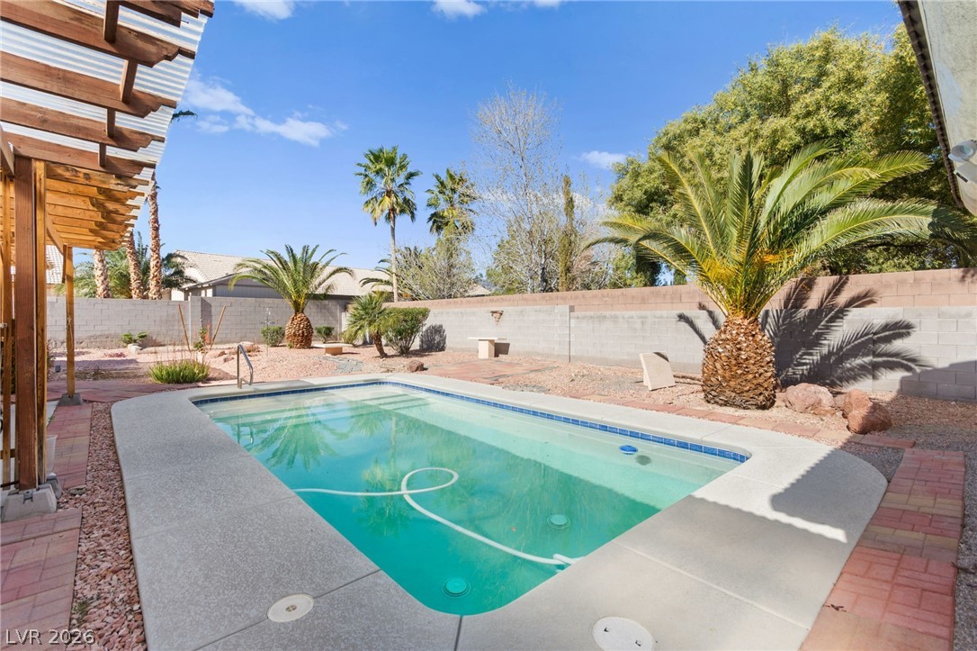 6680 Alpine Brooks Avenue