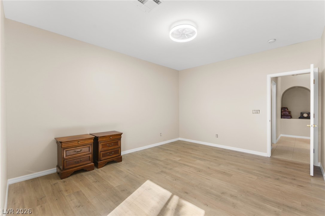 6680 Alpine Brooks Avenue