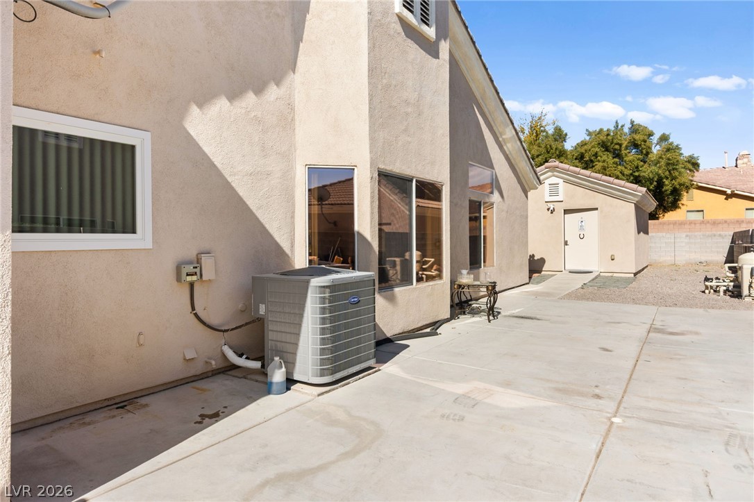 6680 Alpine Brooks Avenue