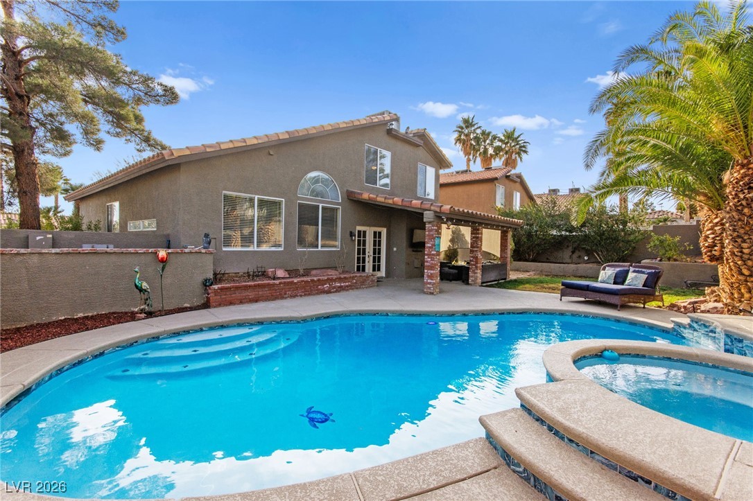 2570 Hummingbird Hill Avenue