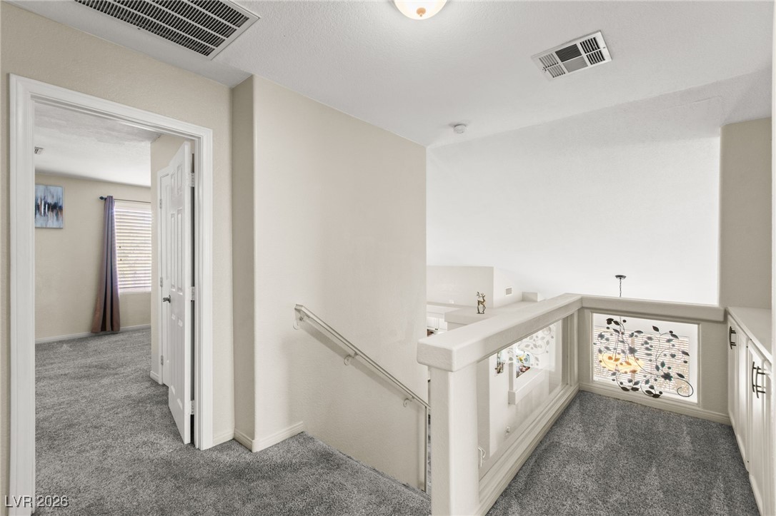 2570 Hummingbird Hill Avenue