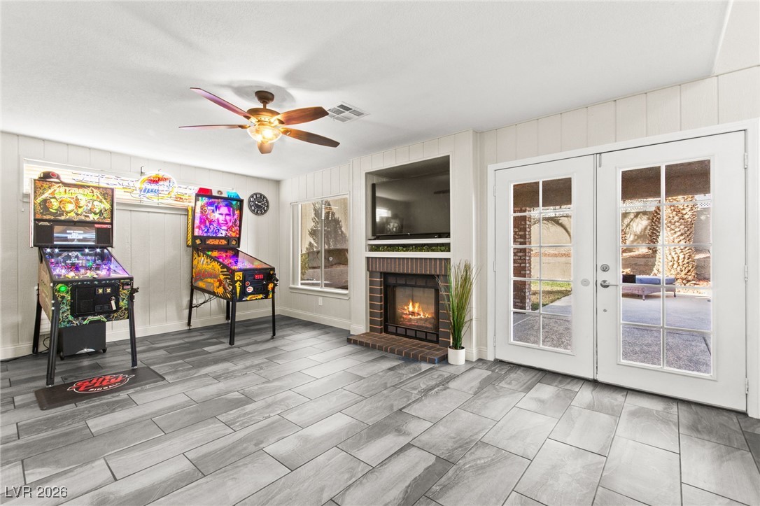 2570 Hummingbird Hill Avenue