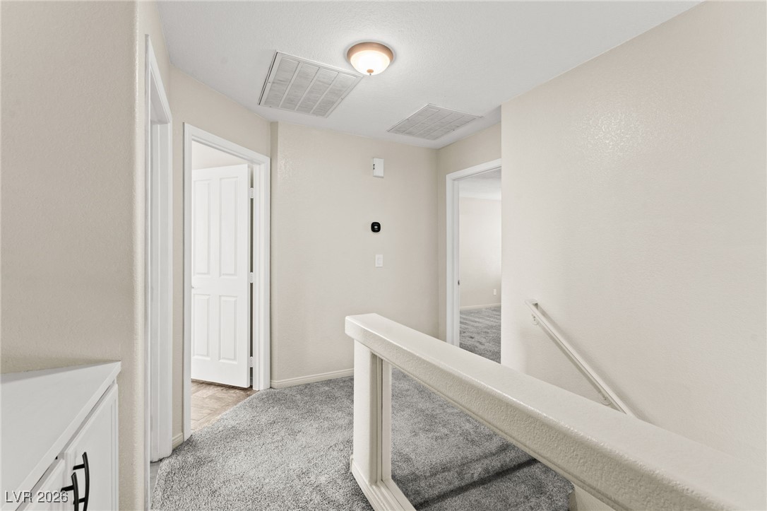 2570 Hummingbird Hill Avenue