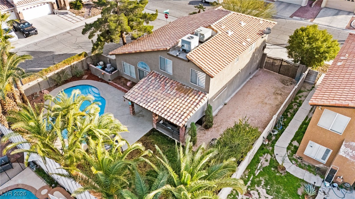 2570 Hummingbird Hill Avenue