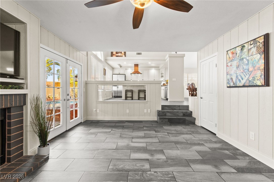 2570 Hummingbird Hill Avenue