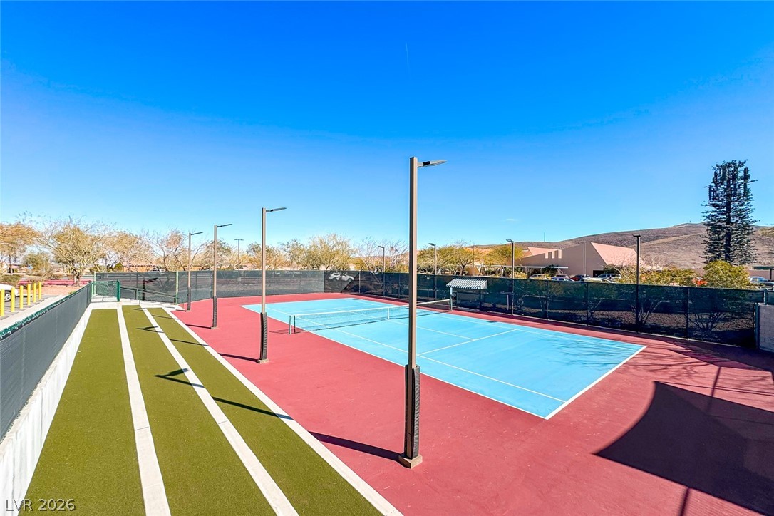2203 Bannerwood Street