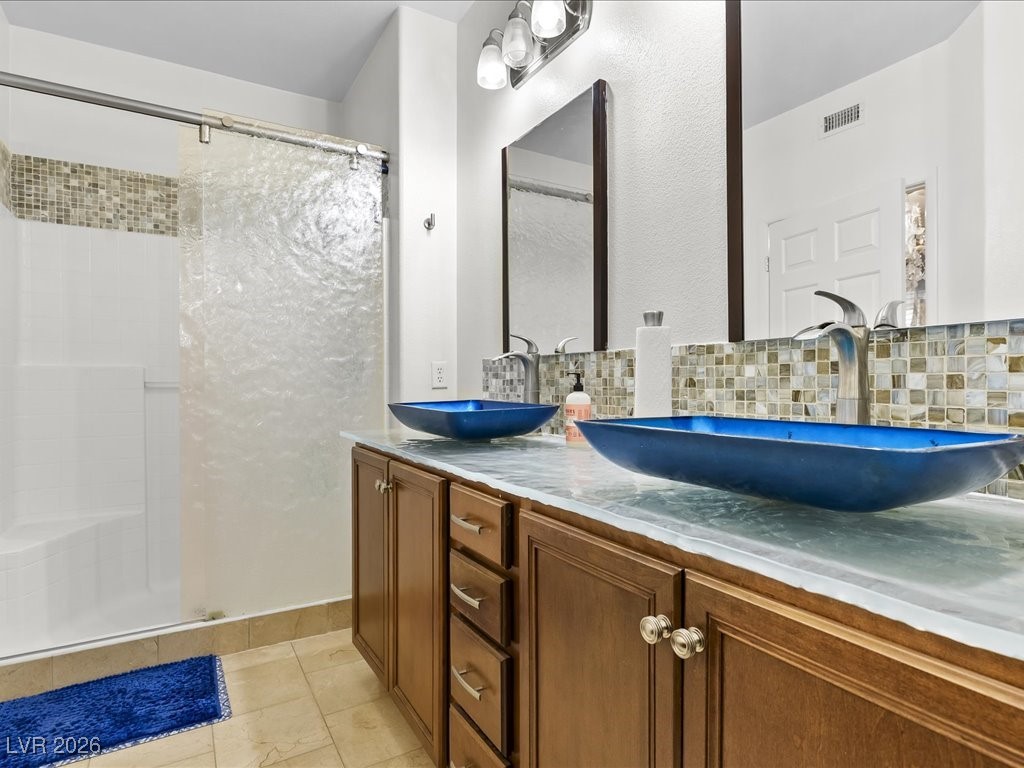 50 Aura De Blanco Street 17104