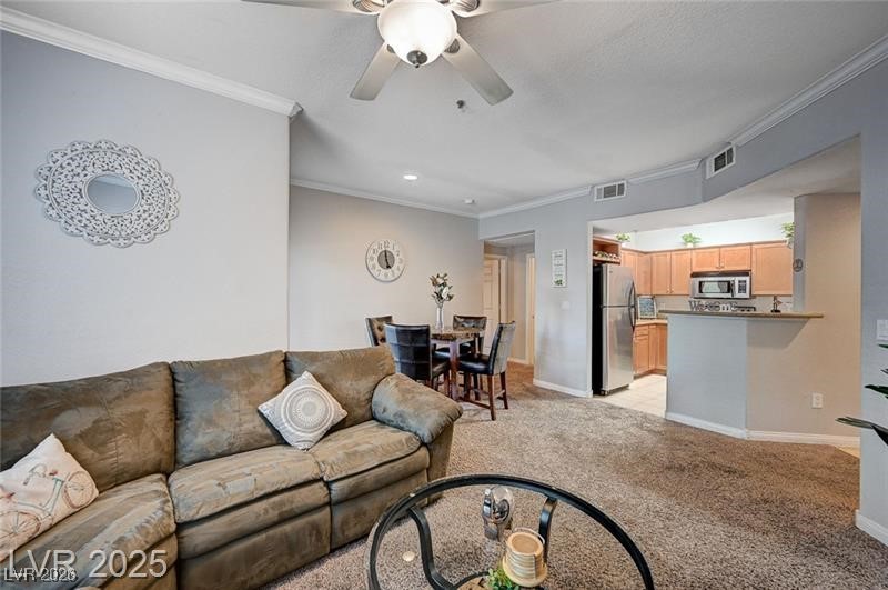 4400 South Jones Boulevard 1119