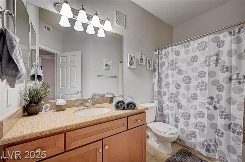 4400 South Jones Boulevard 1119