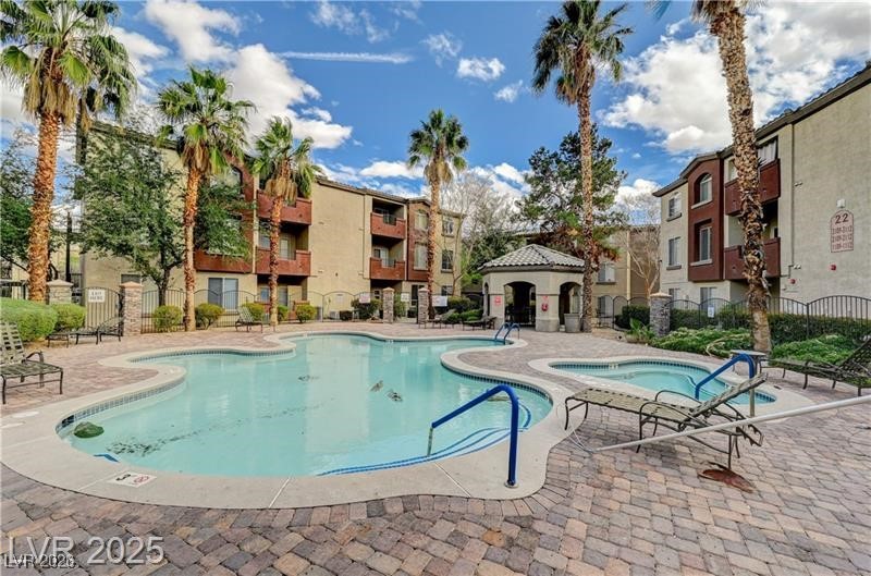 4400 South Jones Boulevard 1119