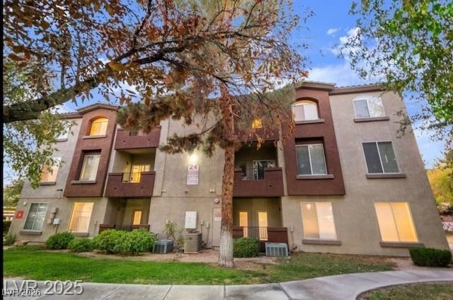 4400 South Jones Boulevard 1119