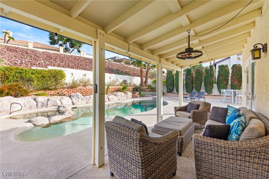 1013 Calico Ridge Drive