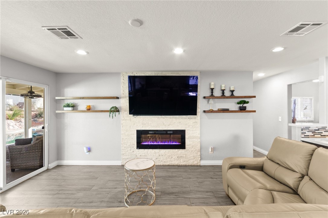 1013 Calico Ridge Drive