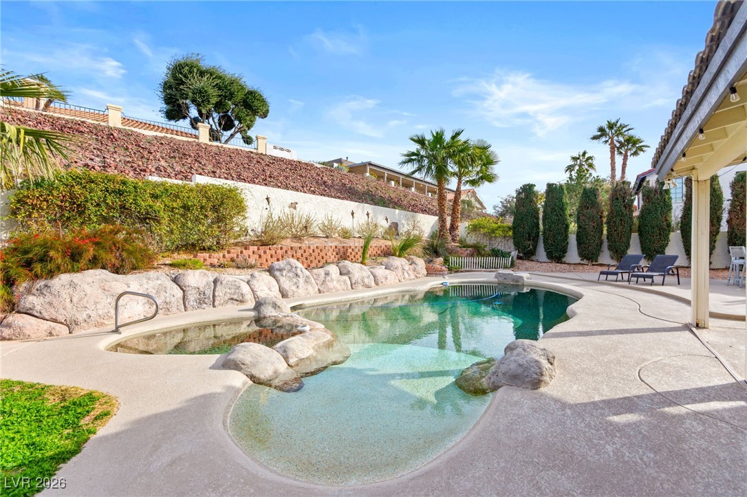 1013 Calico Ridge Drive