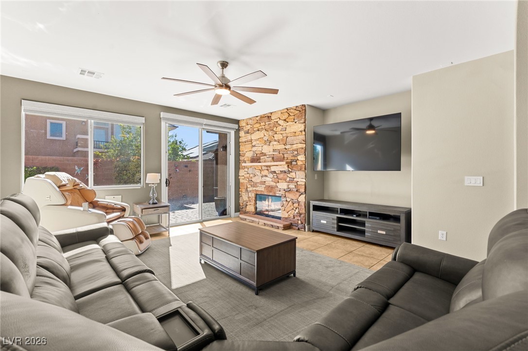 10241 Pine Ridge Peak Avenue