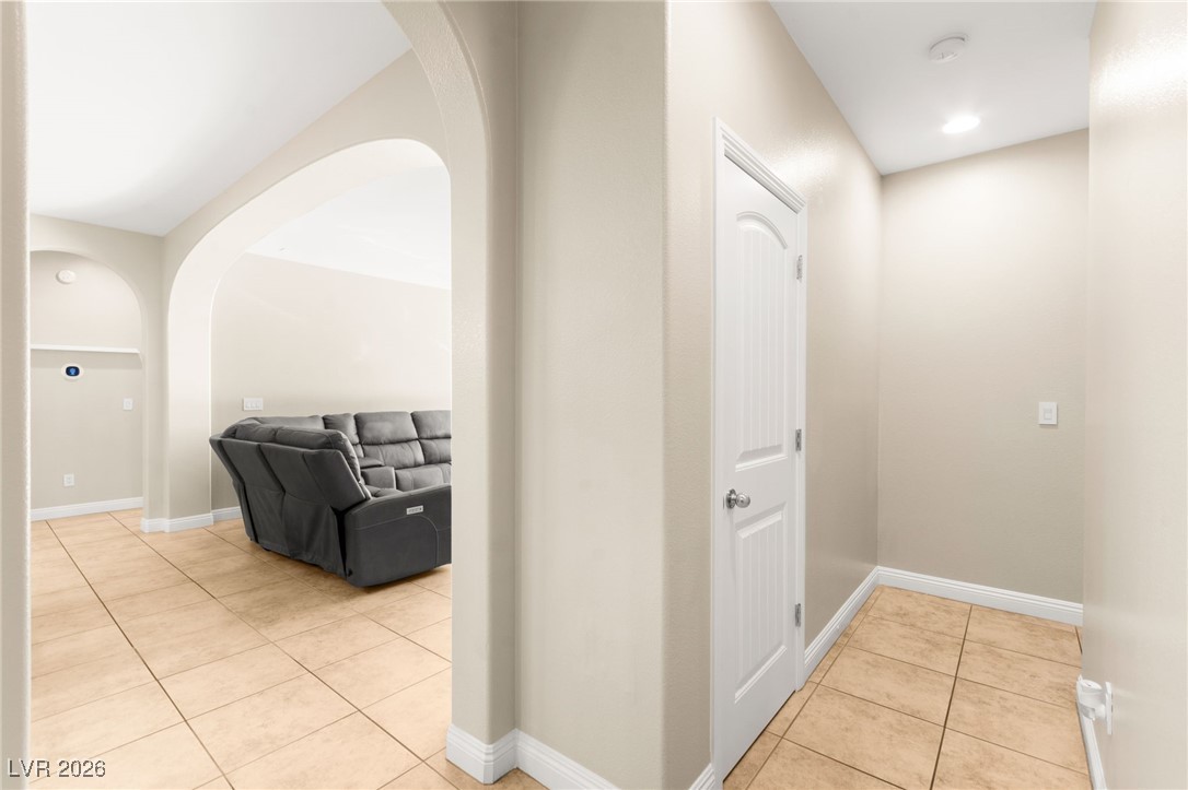 10241 Pine Ridge Peak Avenue