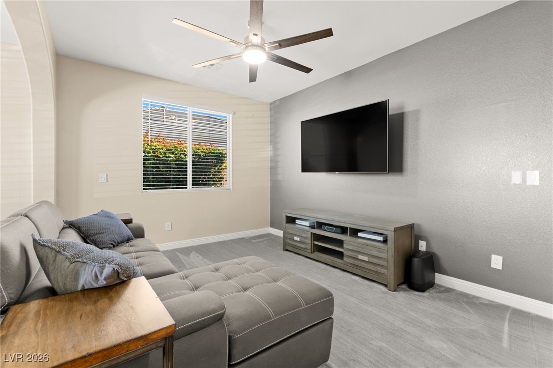 10241 Pine Ridge Peak Avenue