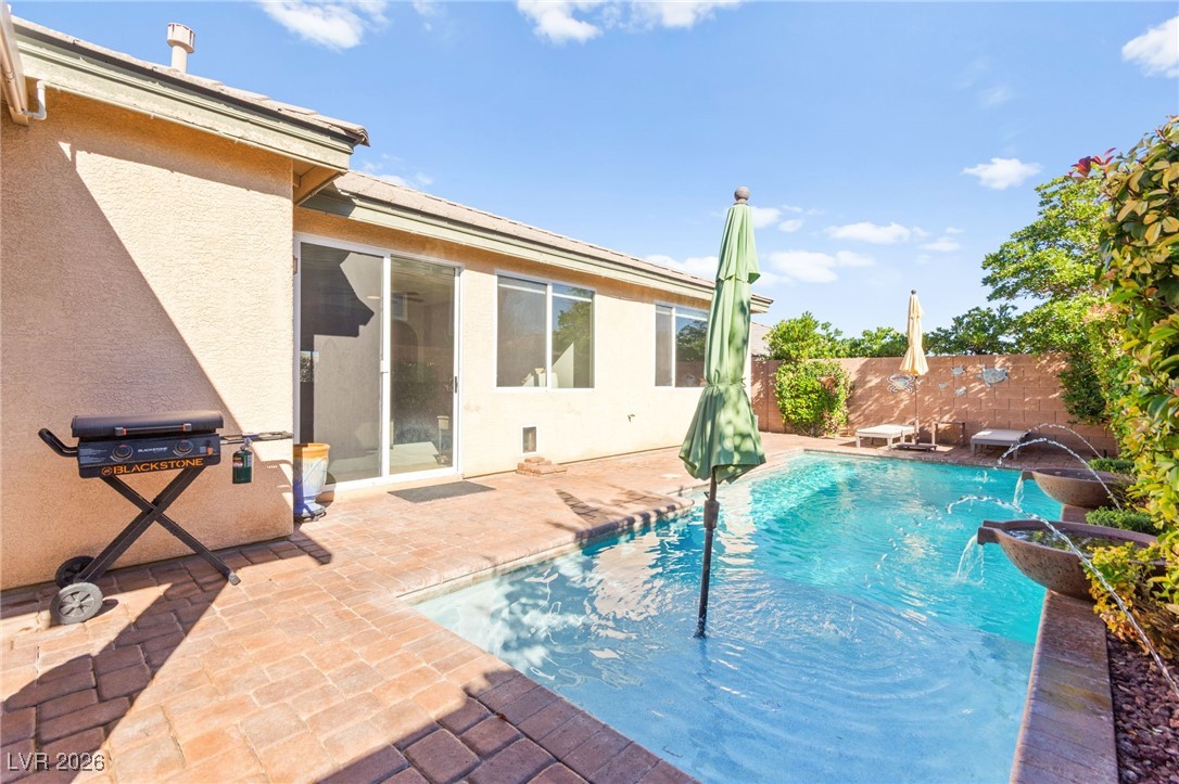 10241 Pine Ridge Peak Avenue