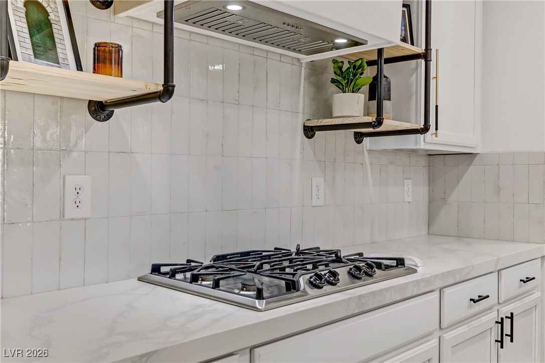 2835 Strathallan Avenue