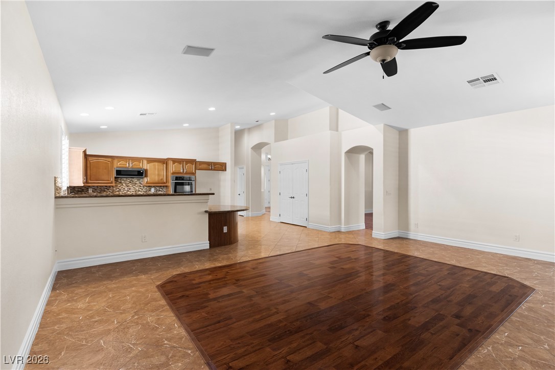 5917 Coral Flat Street