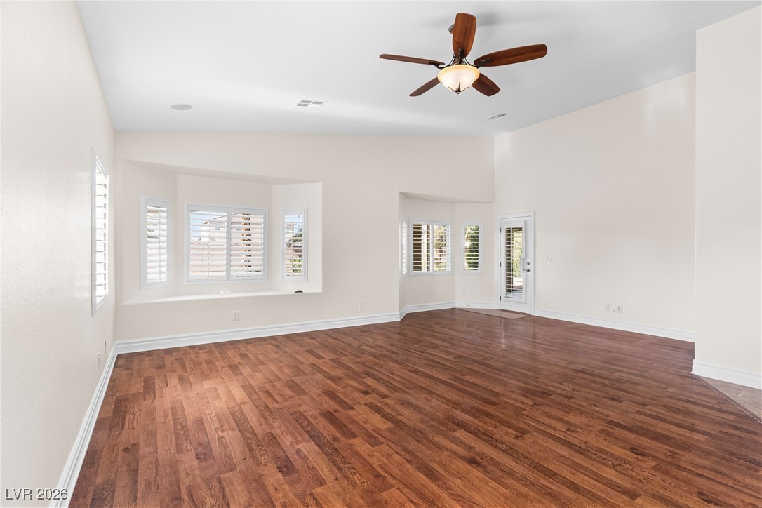 5917 Coral Flat Street