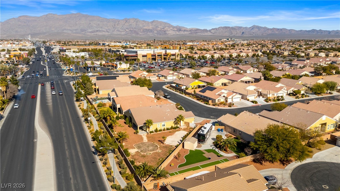 5917 Coral Flat Street