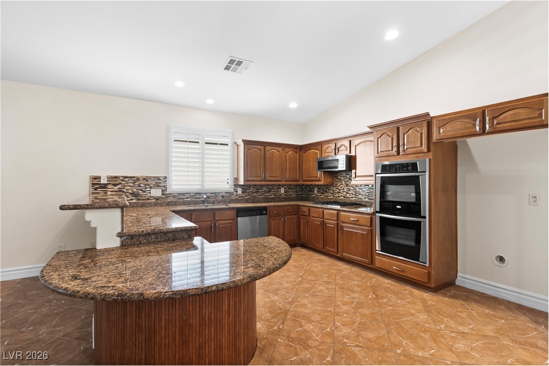 5917 Coral Flat Street