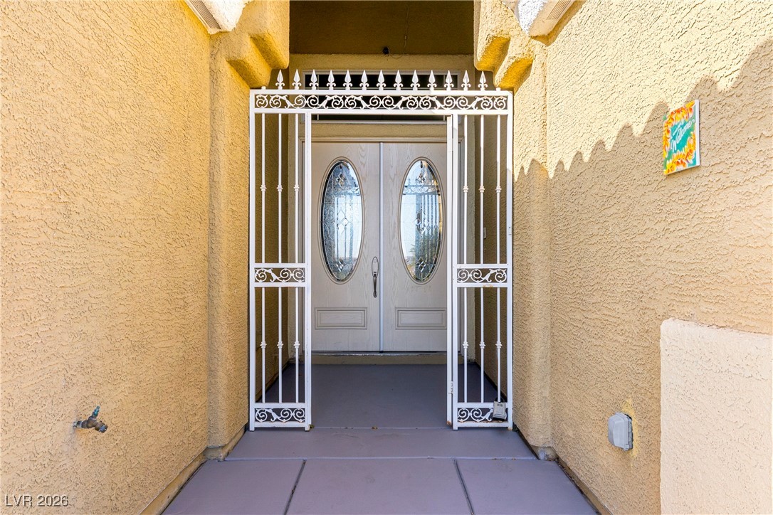 5917 Coral Flat Street