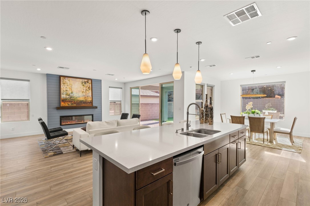 1989 Regal Bluff Drive