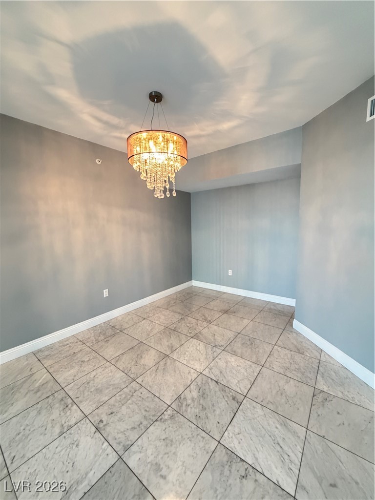 2777 Paradise Road 904