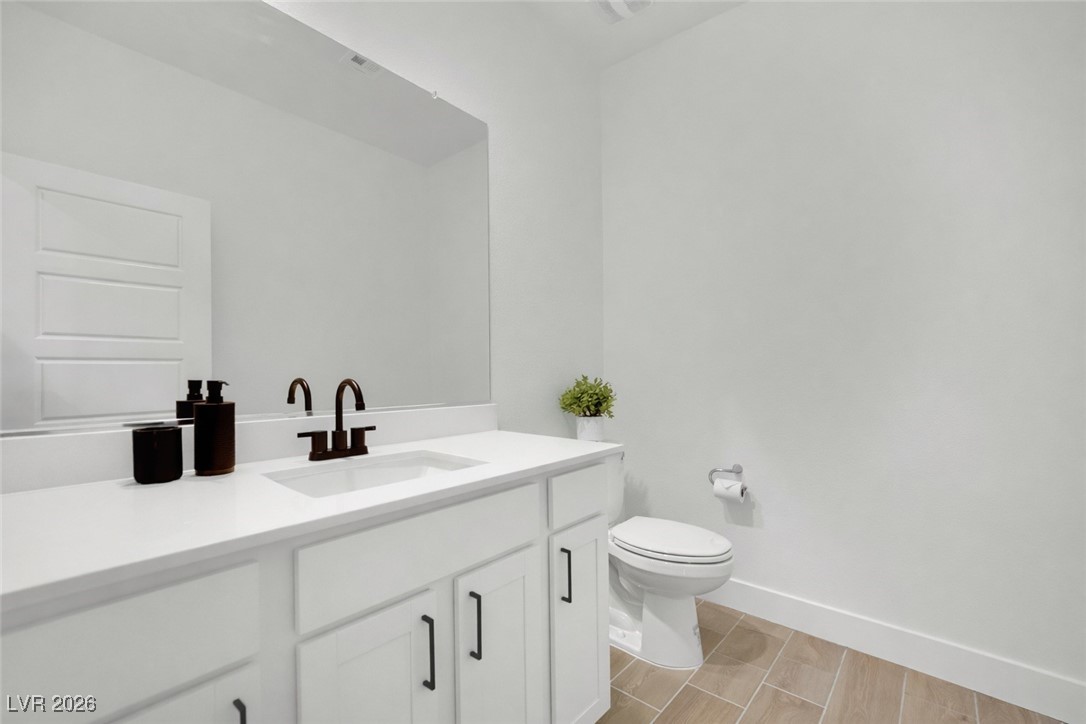 6094 Amelia Pointe Street