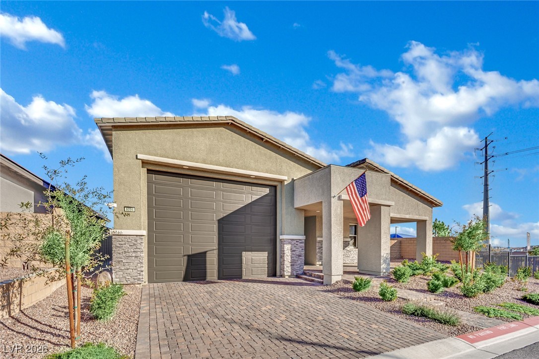 6094 Amelia Pointe Street