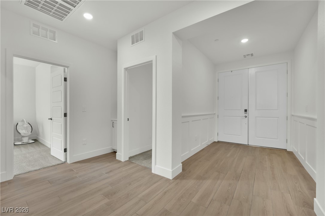 6094 Amelia Pointe Street