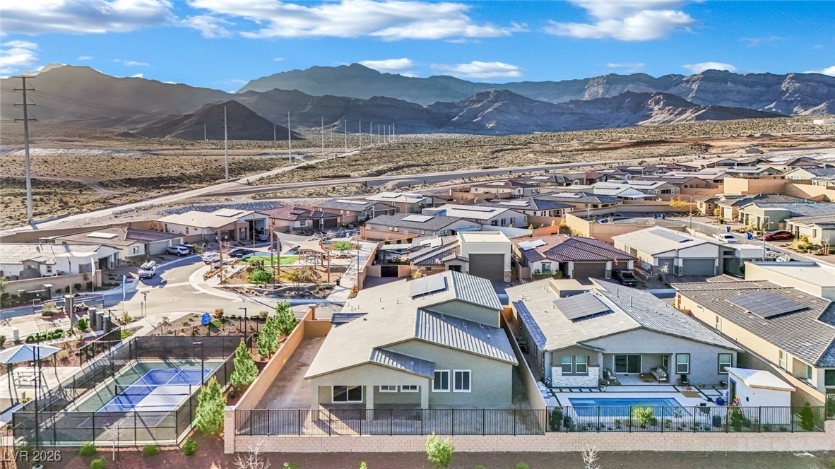 6094 Amelia Pointe Street