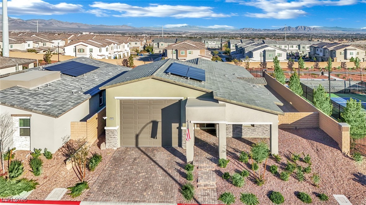 6094 Amelia Pointe Street