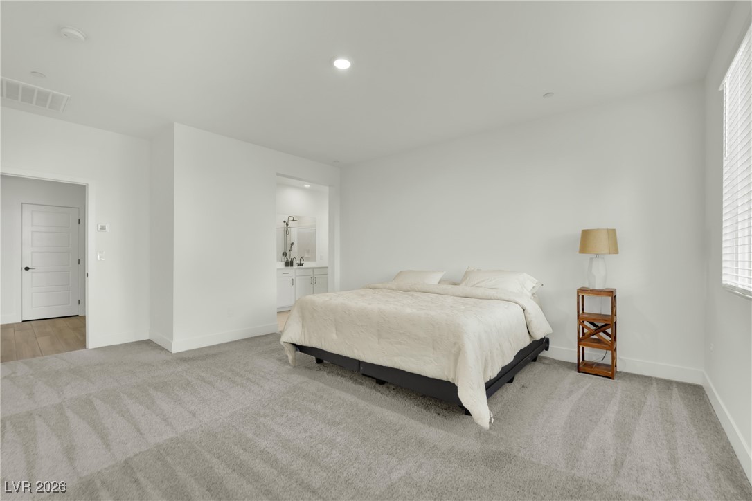 6094 Amelia Pointe Street