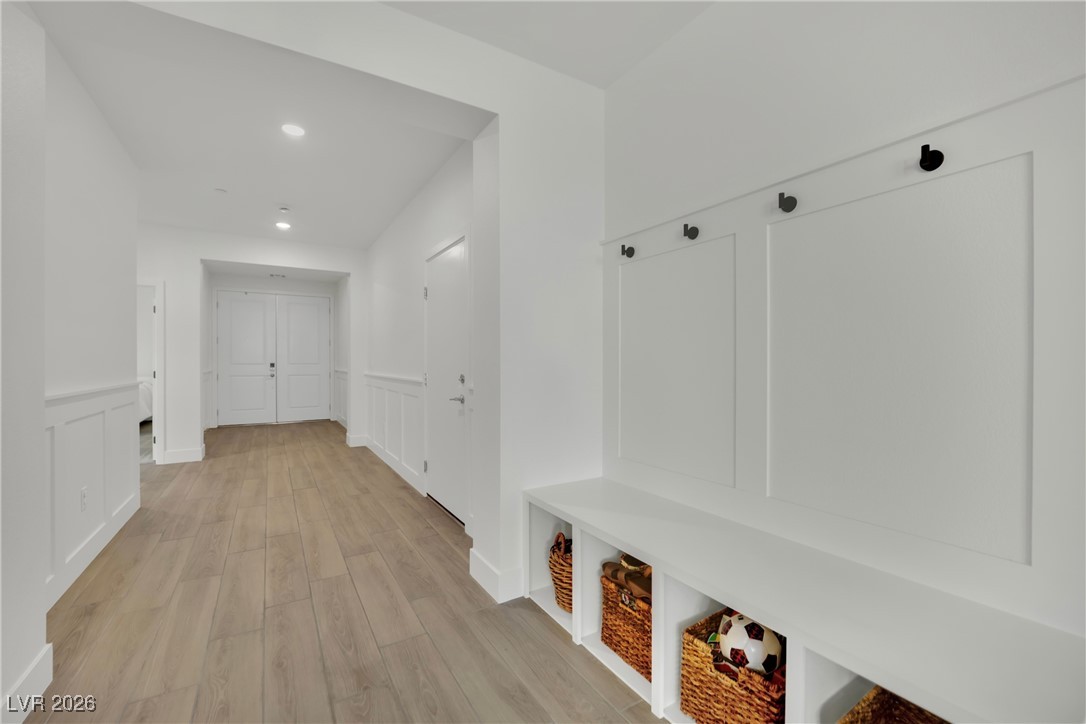 6094 Amelia Pointe Street