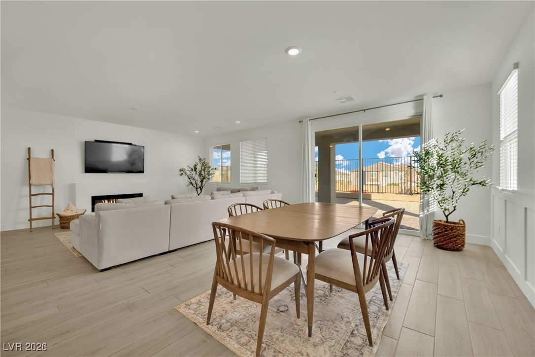 6094 Amelia Pointe Street