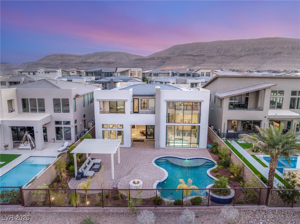 5201 Fading Sunset Drive