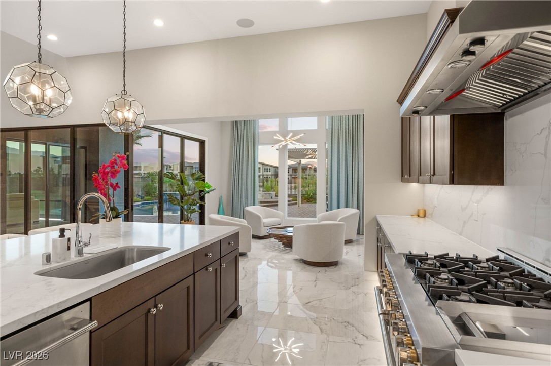 5201 Fading Sunset Drive