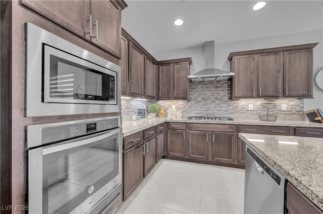 369 Via San Remo Circle