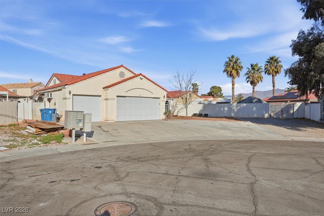2112 Broken Twig Court