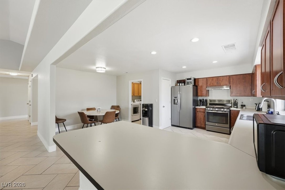 2112 Broken Twig Court