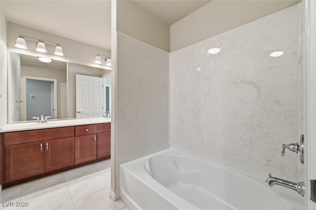 5917 Ancient Peaks Avenue