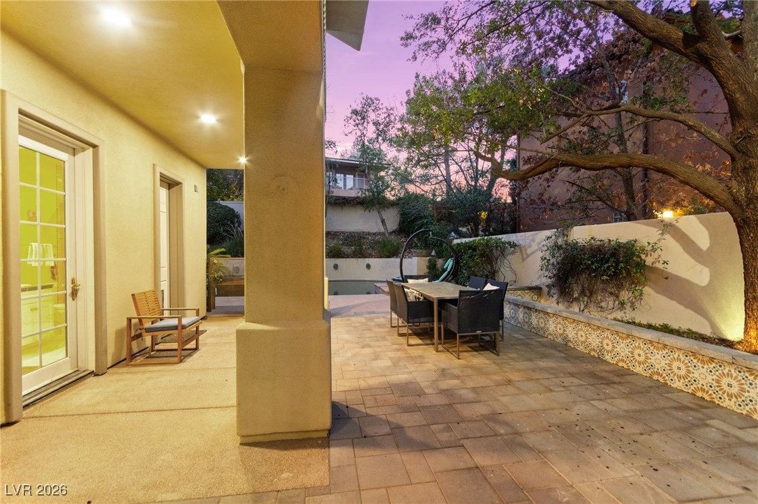 9204 White Tail Drive