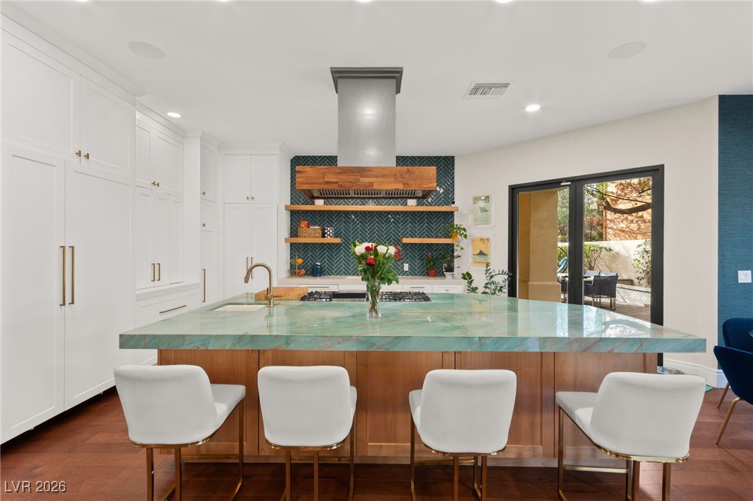 9204 White Tail Drive